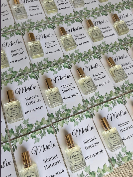Gastgeschenke zur Mevlüt: Personalisierte Karte mit Parfum-Fläschchen