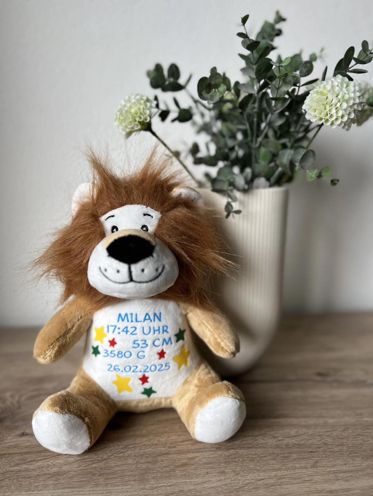 Personalisiertes Kuscheltier  Teddy, Giraffe oder Löwe  mit Geburtsdatum | Baby Geschenk, Geburt, Taufe, Erinnerung