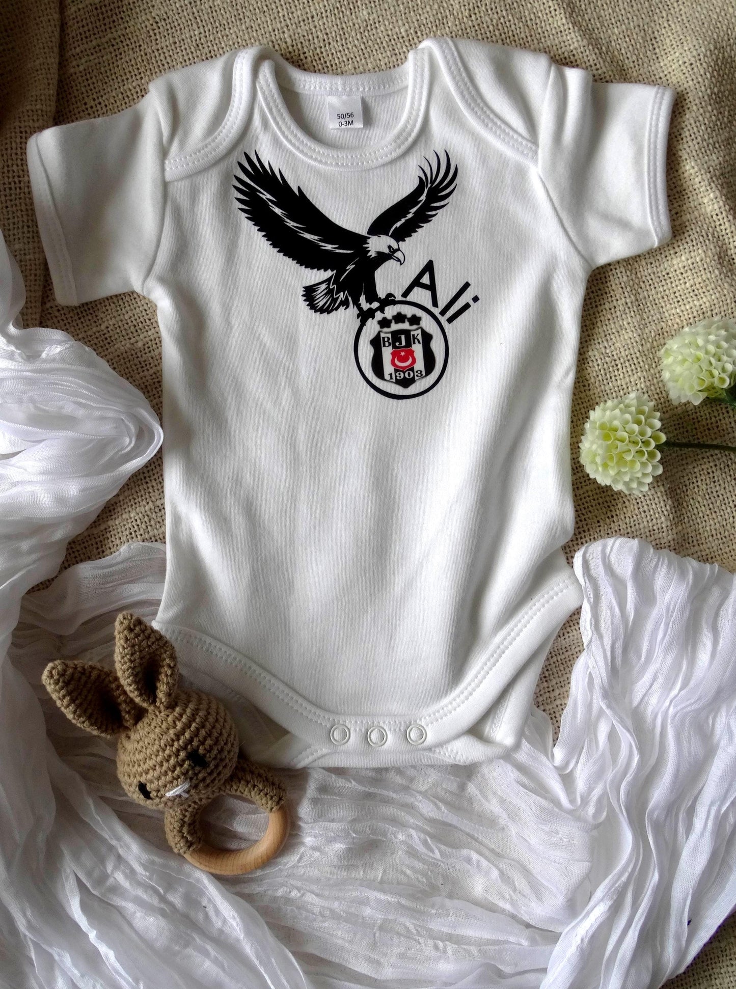Beşiktaş Baby Body Personalisiert - Wunschname, perfektes Geschenk für die neuen Fans