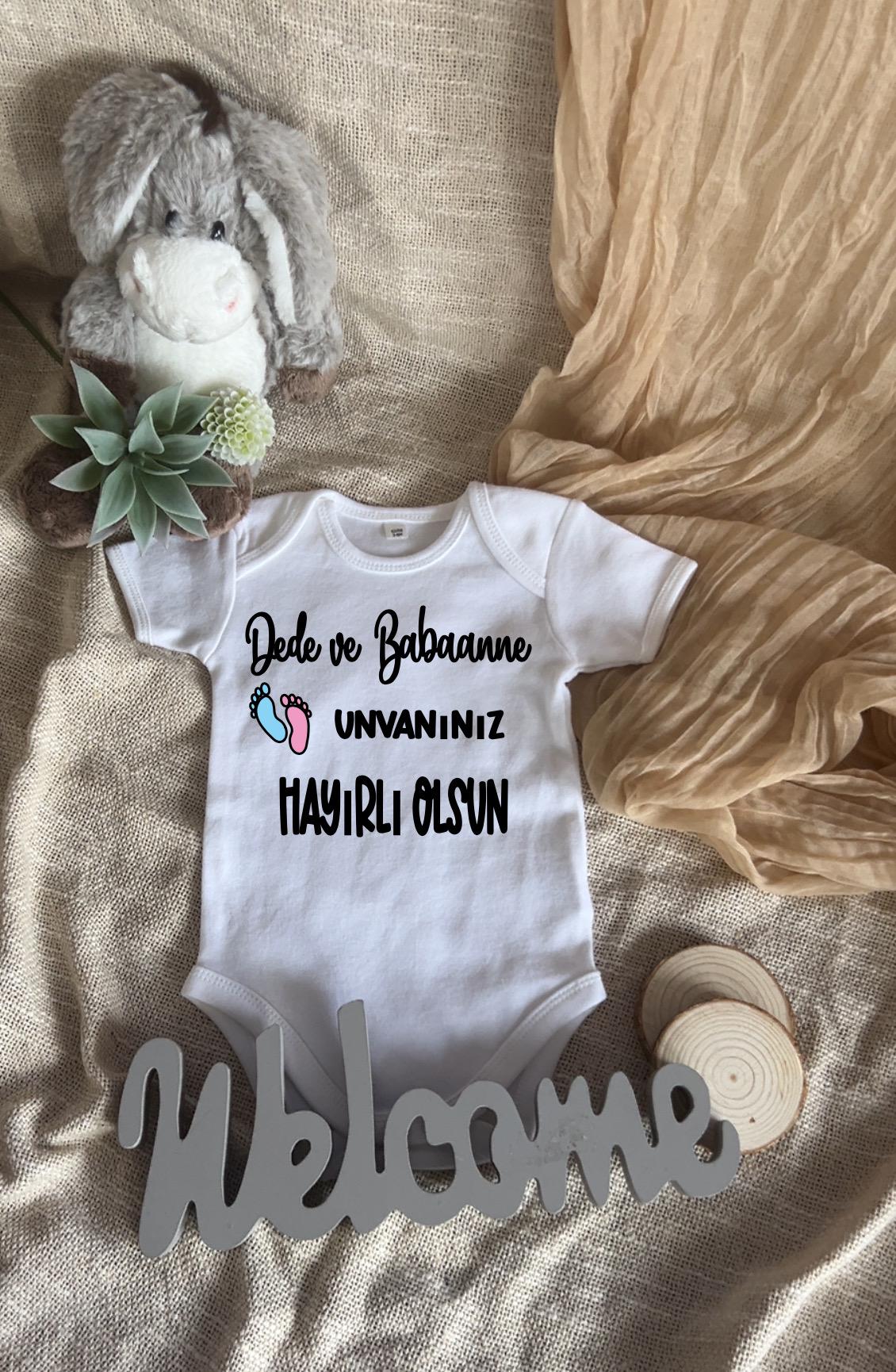 Personalisierter Baby Body  Dede ve Babaanne/Anneanne unvanınız hayırlı olsun“  Überraschung für werdende Großeltern