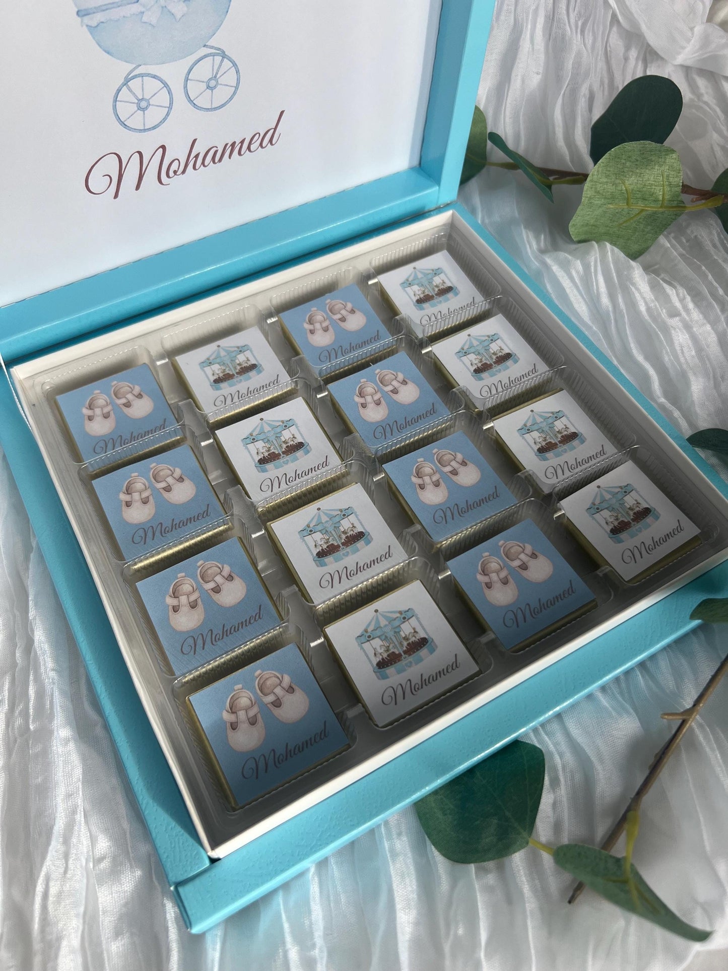Personalisierte Schokobox zur Geburt Junge | Baby Geschenk | Willkommensgeschenk mit Name | Baby Schokolade, Schokotaler, Geschenk