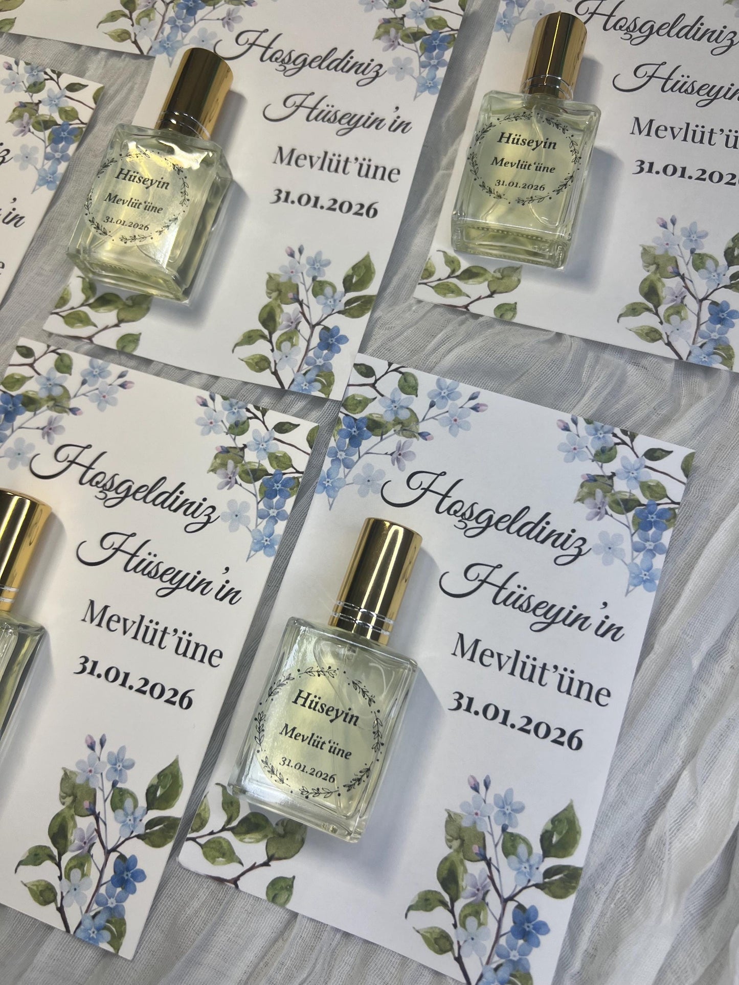 Personalisierte Mevlüt Karte, Gastgeschenk Karte mit Kolonya Sprühflasche, Mevlüt Hediye, Tischkarte, Baby, Sünnet, Nişan, Bebek Geschenk