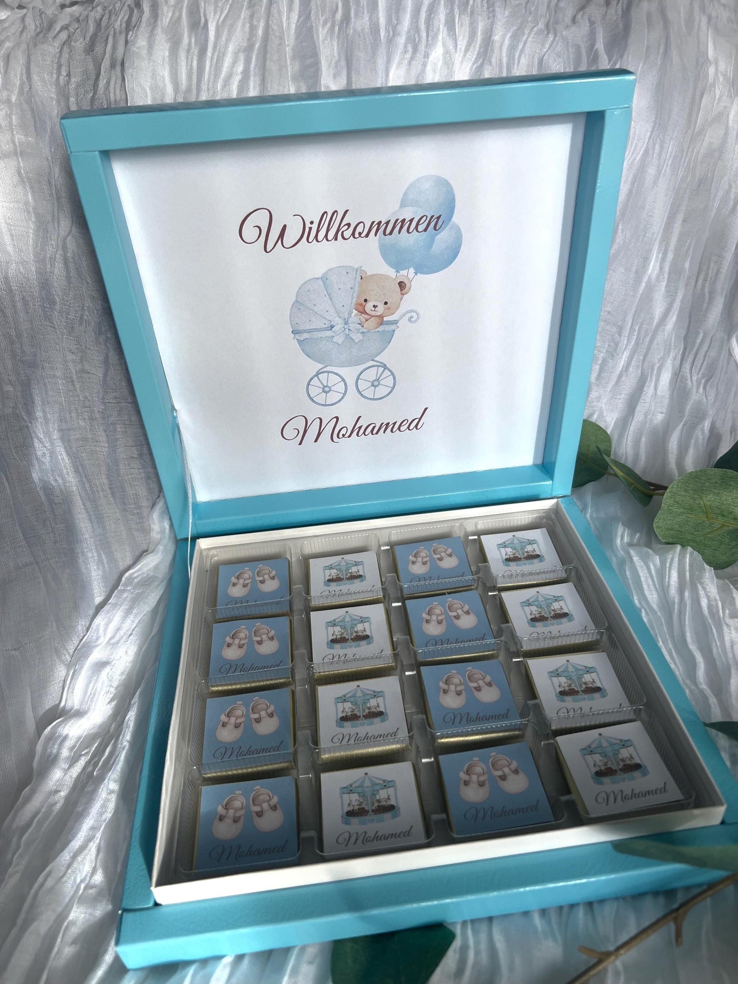 Personalisierte Schokobox zur Geburt Junge | Baby Geschenk | Willkommensgeschenk mit Name | Baby Schokolade, Schokotaler, Geschenk