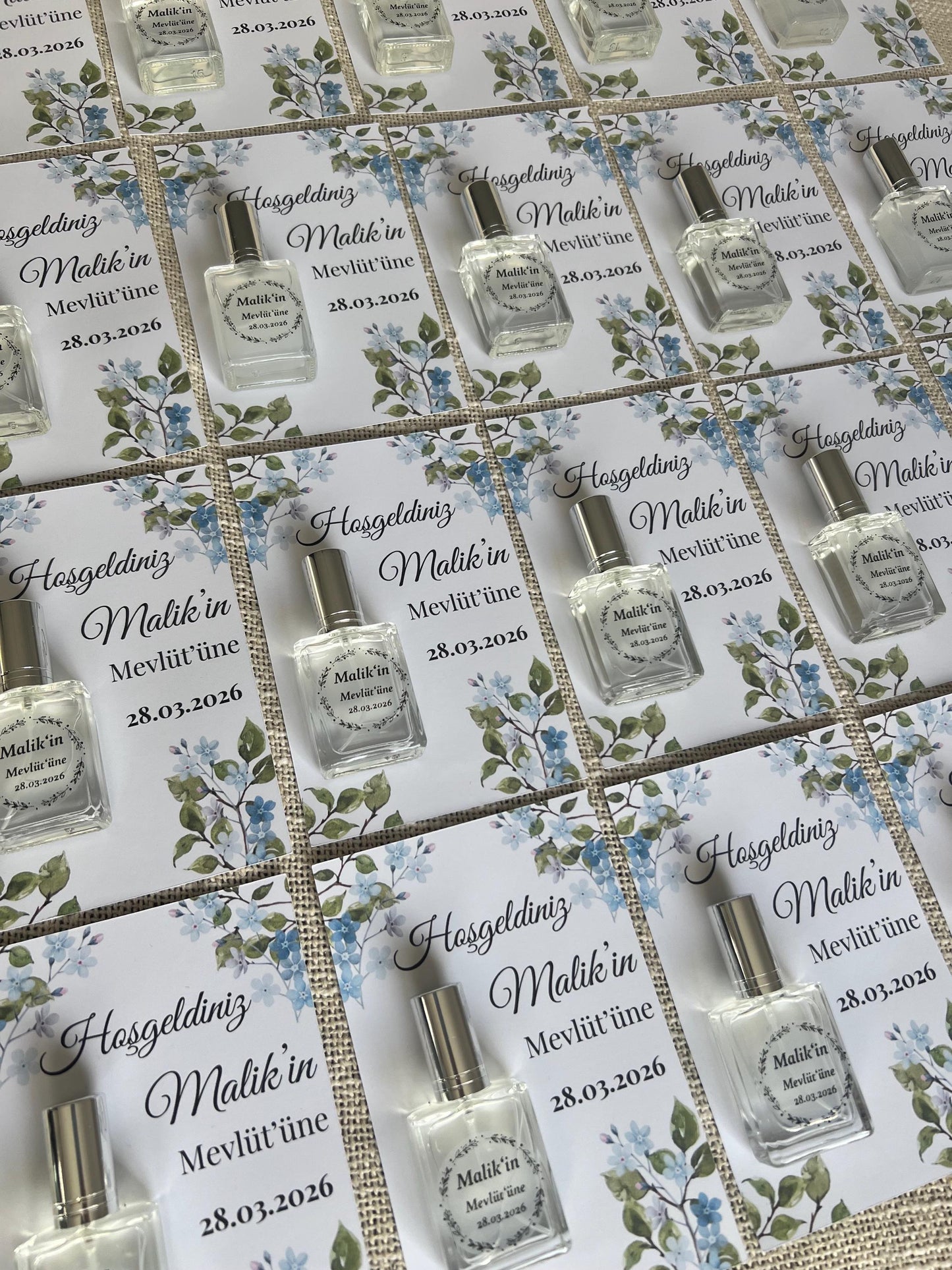 Personalisierte Mevlüt Karte, Gastgeschenk Karte mit Kolonya Sprühflasche, Mevlüt Hediye, Tischkarte, Baby, Sünnet, Nişan, Bebek Geschenk