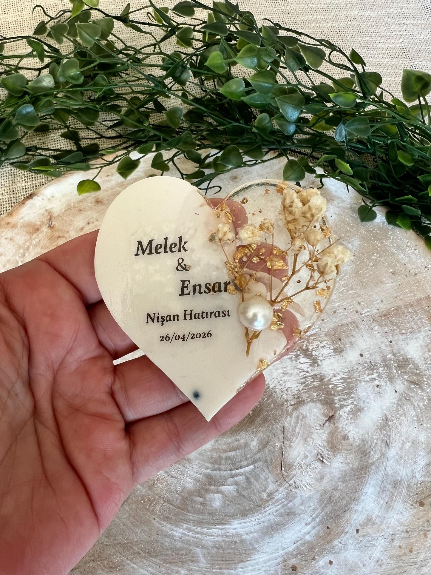 Gastgeschenk Hochzeit, Nişan, Verlobung, Sünnet, Mevlüt Hatırası,personalisiertes Resinherz mit Magnet und Trockenblume, Gastgeschenk