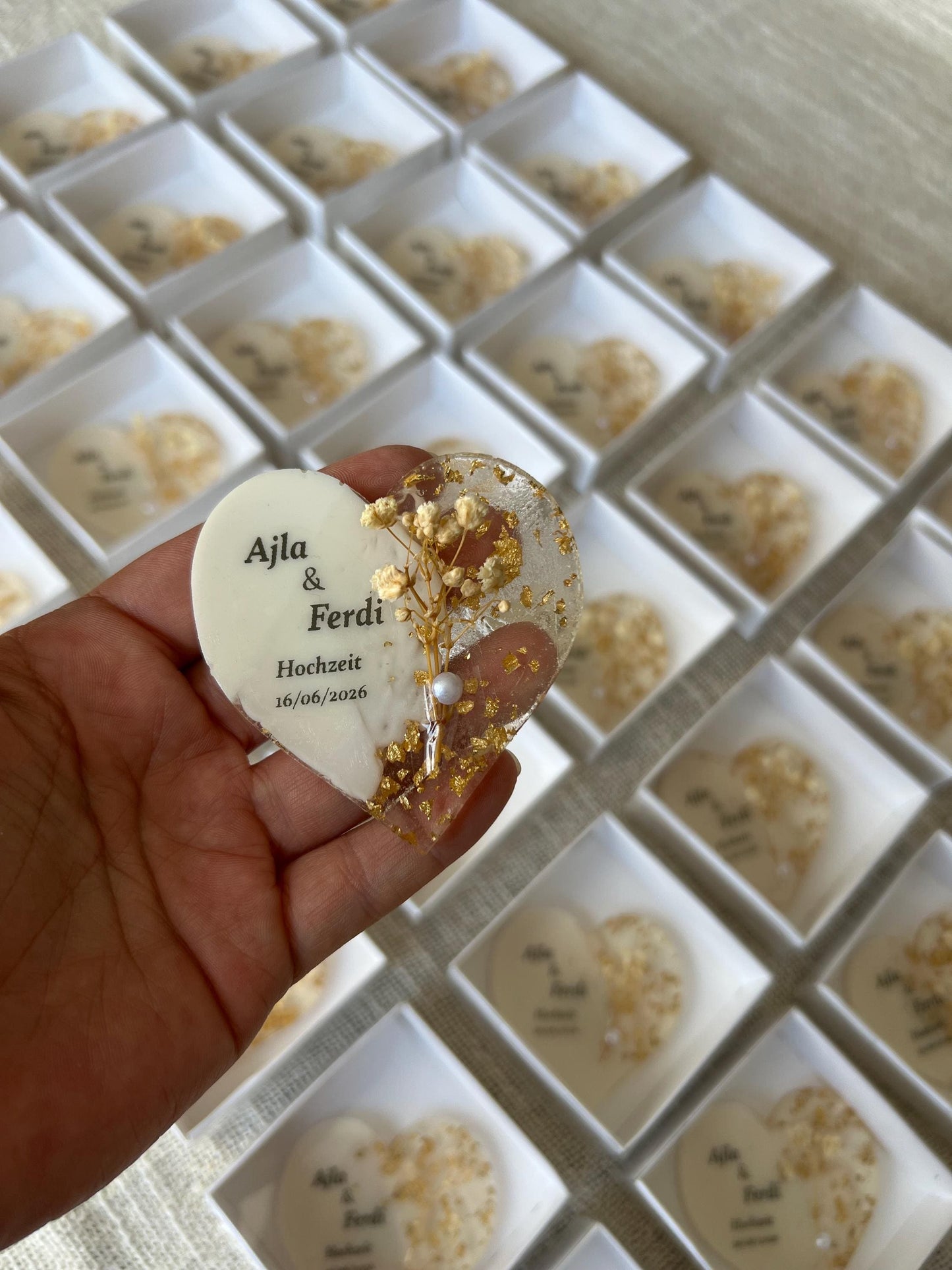 Gastgeschenk Hochzeit, Nişan, Verlobung, Sünnet, Mevlüt Hatırası,personalisiertes Resinherz mit Magnet und Trockenblume, Gastgeschenk